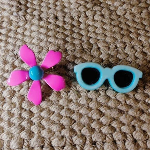 Vintage Barbie Vibes 80's Pins Blue Sunglasses and Pink Flower 1.5" - Picture 1 of 5